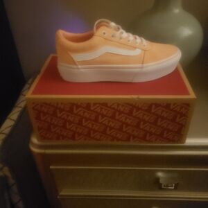 Peachy clean Vans